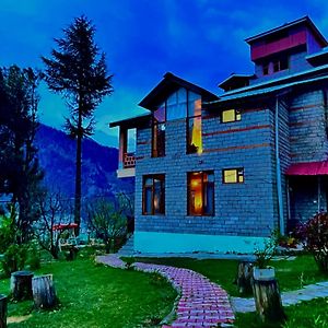 4 Bedroom Luxury Bungalow In Manali With Beautiful Scenic Mountain & Orchard View - #Private Bungalow #Premium Big Rooms #Parking #Guest Preferred Plus